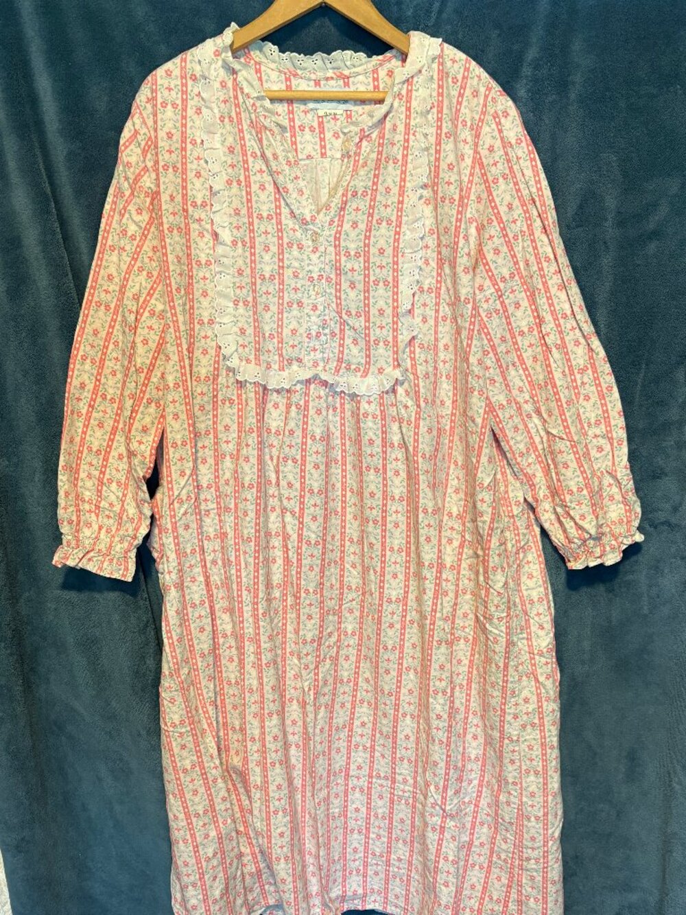 Lanz of Salzburg 100% Cotton Floral Flannel Nightgown XL Long Sleeve Cottagecore